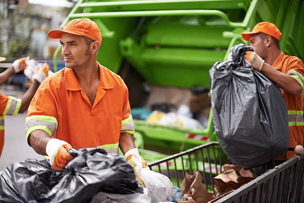 Best Commercial Cleanout Services  in Wolfhurst, OH